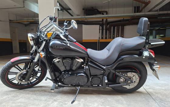 KAWASAKI VULCAN 900 CUSTOM KAWASAKI VULCAN 900 CUSTOM